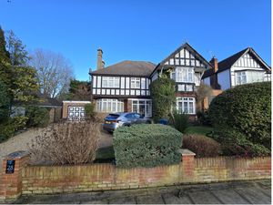 Photo 13- click for photo gallery